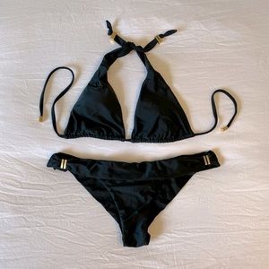 VIX Paula Hermanny Black Bikini w/ Metal Accents Size S Top Size M Bottoms
